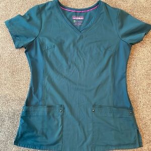 Women’s scrub set